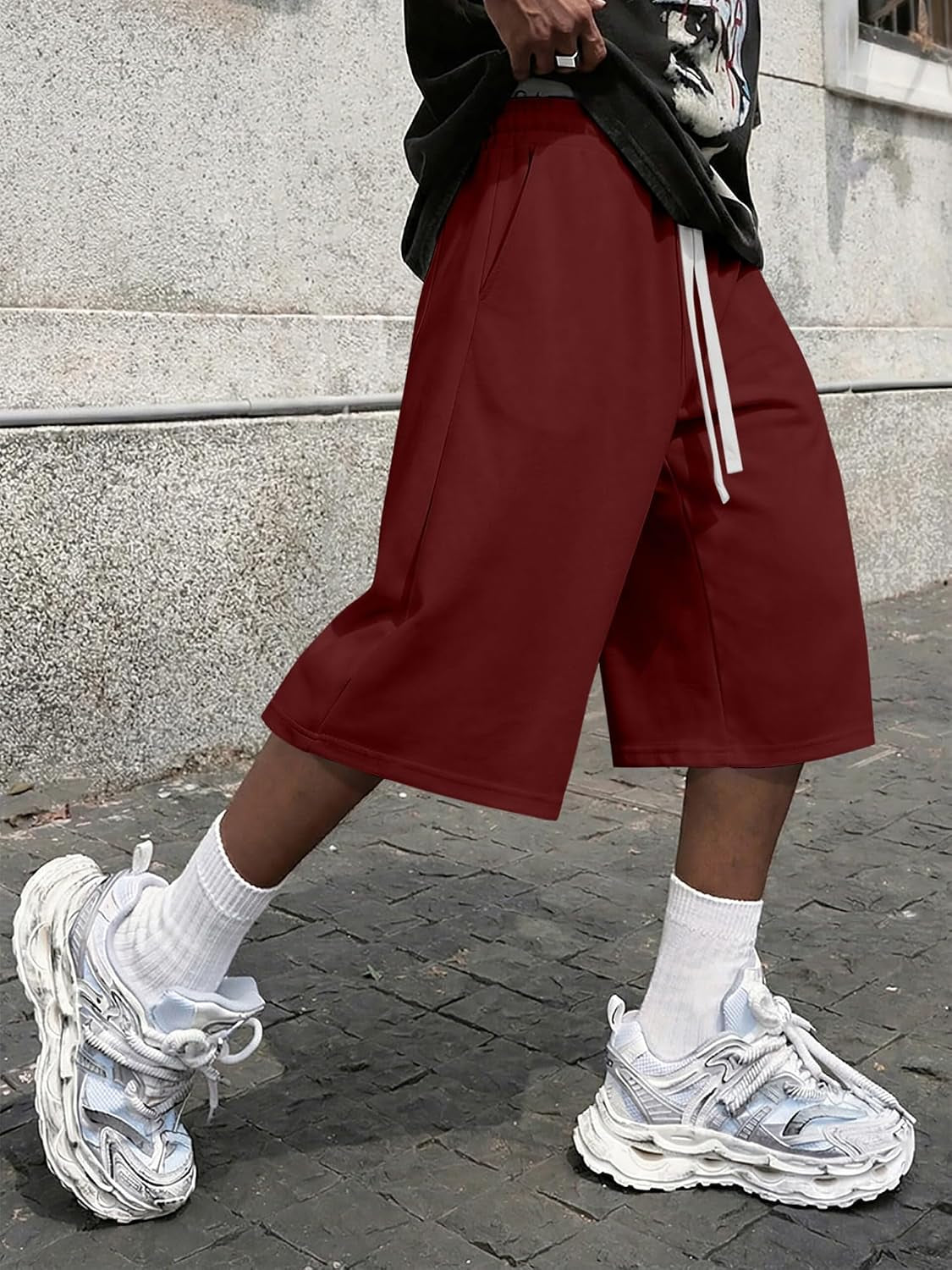 2026 Men'S Baggy Sweat Shorts Lightweight under Knee Casual Drawstring Y2K Shorts Loose Fit Gym Shorts
